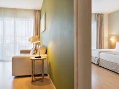 Zimmerbild 6