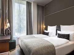 Zimmerbild 6