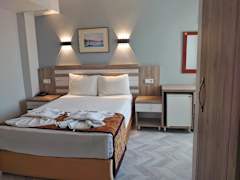 Zimmerbild 6