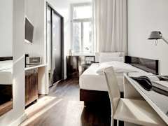 Zimmerbild 7