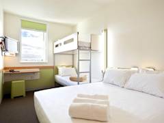 Zimmerbild 8