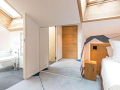 Zimmerbild 15