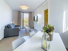 Zimmerbild 13