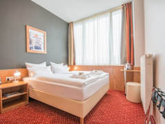 Zimmerbild 7