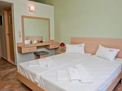 Zimmerbild 4