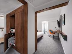 Zimmerbild 7
