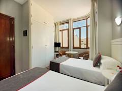 Zimmerbild 6