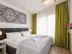 Zimmerbild 7