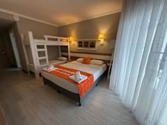 Zimmerbild 4
