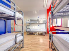 Zimmerbild 4