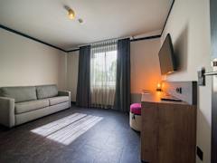 Zimmerbild 7