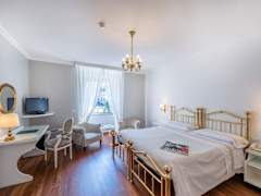 Zimmerbild 10