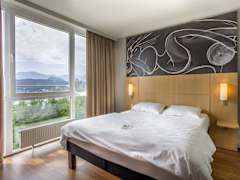 Zimmerbild 9