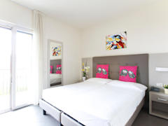Zimmerbild 4