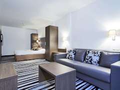 Zimmerbild 11
