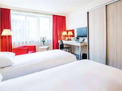 Zimmerbild 6