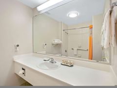 Zimmerbild 16
