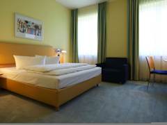 Zimmerbild 7