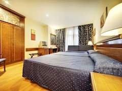 Zimmerbild 8