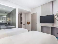 Zimmerbild 4