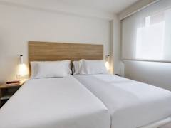 Zimmerbild 6