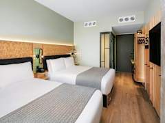 Zimmerbild 6