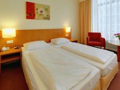 Zimmerbild 4