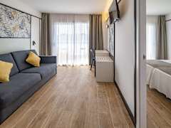 Zimmerbild 7