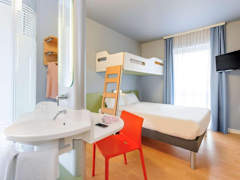 Zimmerbild 2