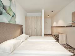 Zimmerbild 6