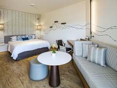 Zimmerbild 4