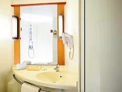 Zimmerbild 4