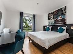 Zimmerbild 11