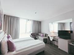 Zimmerbild 27
