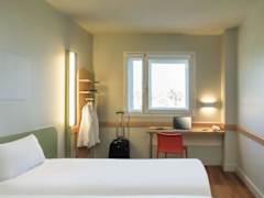 Zimmerbild 6