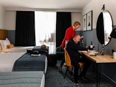 Zimmerbild 2