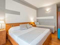 Zimmerbild 2