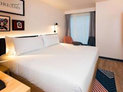 Zimmerbild 11