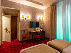Zimmerbild 7