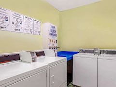Zimmerbild 21