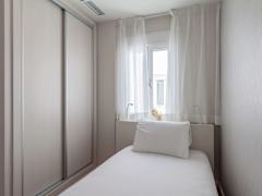 Zimmerbild 4