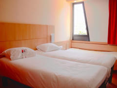 Zimmerbild 6