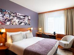 Zimmerbild 6