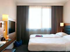 Zimmerbild 7
