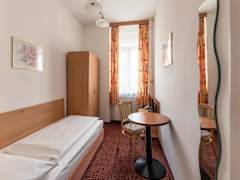 Zimmerbild 16