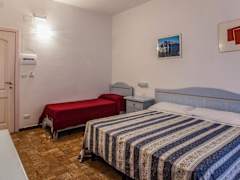 Zimmerbild 4