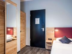 Zimmerbild 7