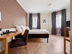 Zimmerbild 2