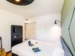 Zimmerbild 1