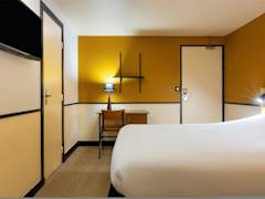 Zimmerbild 14